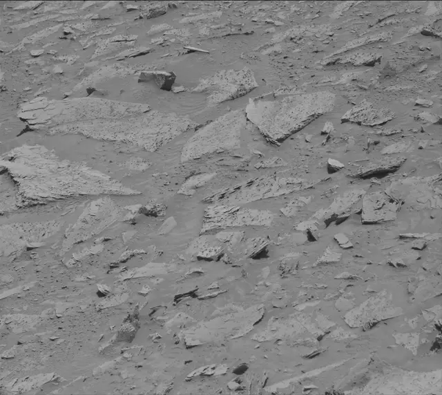 Sol 3899: Mast Camera (Mastcam)