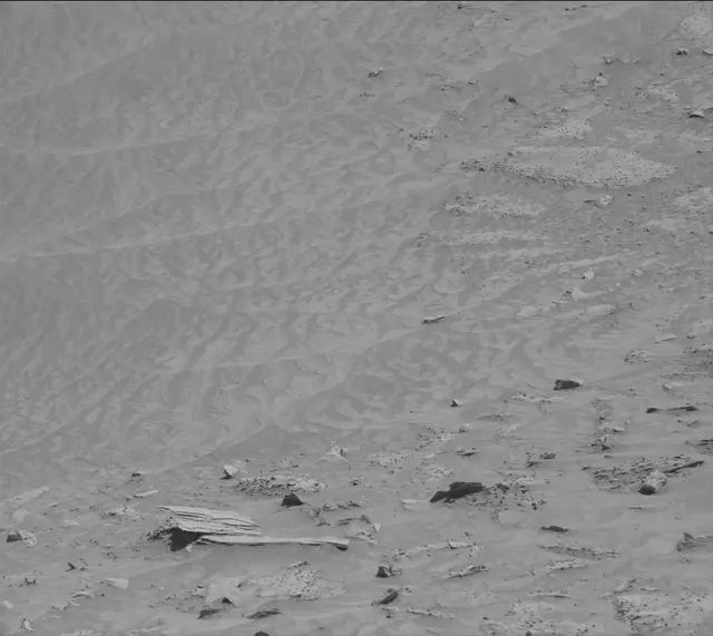 Sol 3899: Mast Camera (Mastcam)