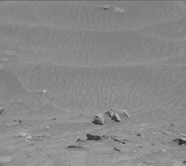 Sol 3899: Mast Camera (Mastcam)