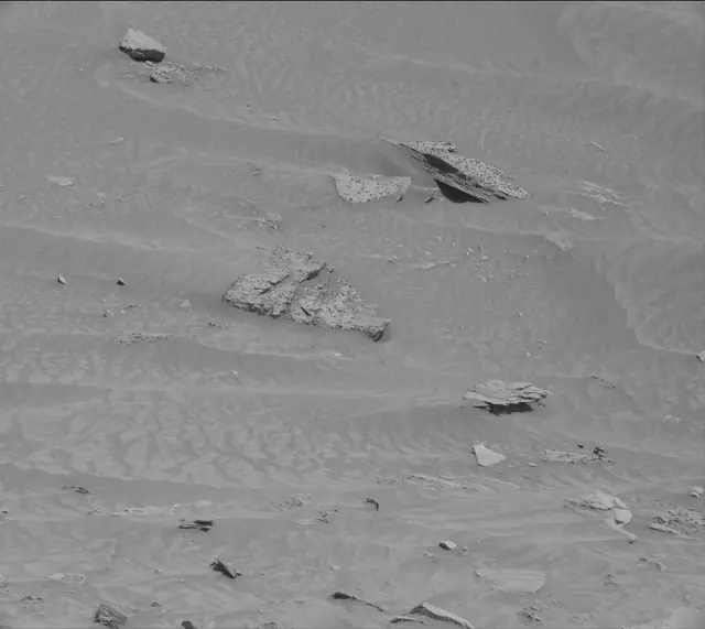 Sol 3899: Mast Camera (Mastcam)