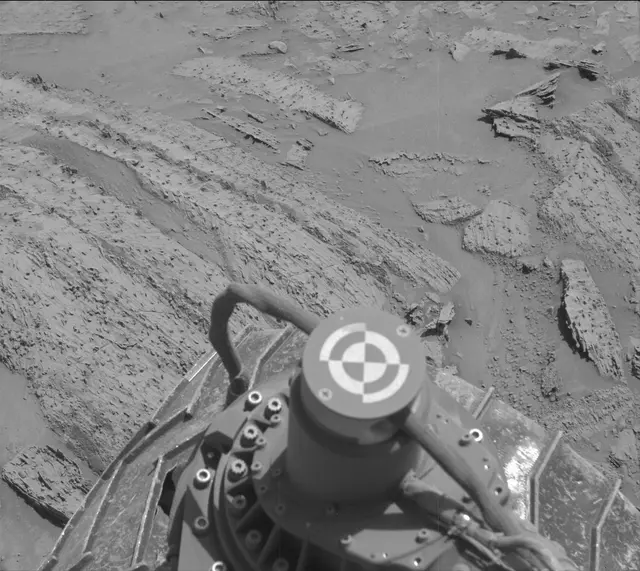 Sol 3899: Mast Camera (Mastcam)