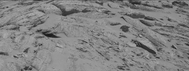 Sol 3899: Mast Camera (Mastcam)