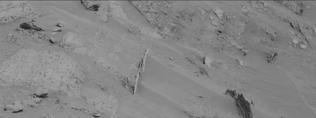 Sol 3899: Mast Camera (Mastcam)