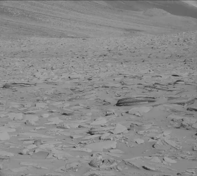 Sol 3899: Mast Camera (Mastcam)