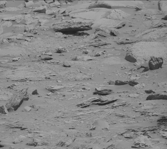 Sol 3899: Mast Camera (Mastcam)