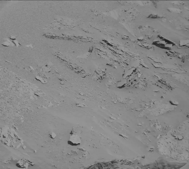 Sol 3899: Mast Camera (Mastcam)