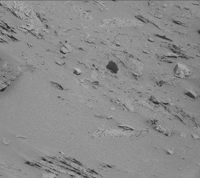 Sol 3899: Mast Camera (Mastcam)