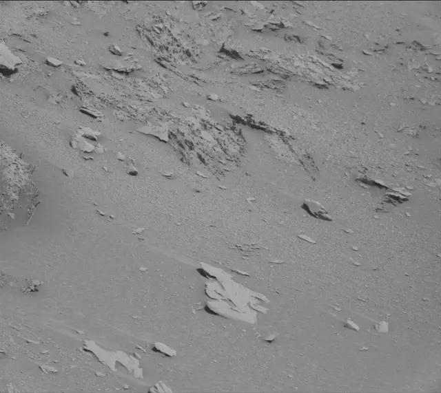 Sol 3899: Mast Camera (Mastcam)