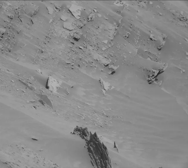 Sol 3899: Mast Camera (Mastcam)