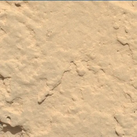 Sol 3899: Mars Hand Lens Imager (MAHLI)
