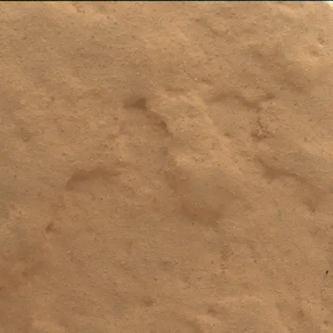 Sol 3899: Mars Hand Lens Imager (MAHLI)