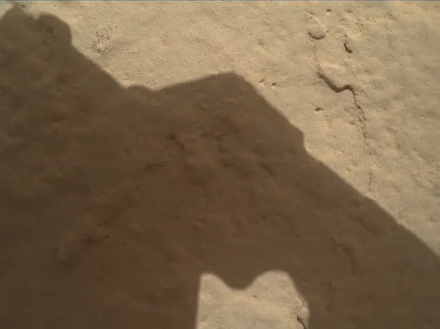 Sol 3899: Mars Hand Lens Imager (MAHLI)