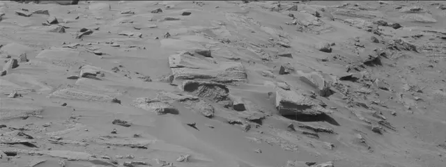 Sol 3900: Mast Camera (Mastcam)