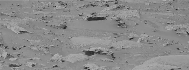 Sol 3900: Mast Camera (Mastcam)