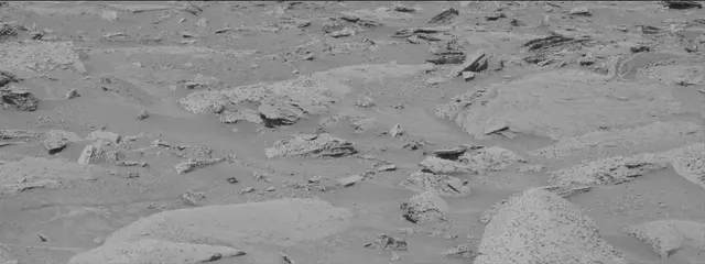 Sol 3900: Mast Camera (Mastcam)