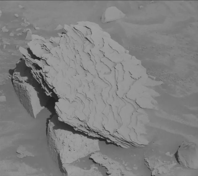 Sol 3900: Mast Camera (Mastcam)