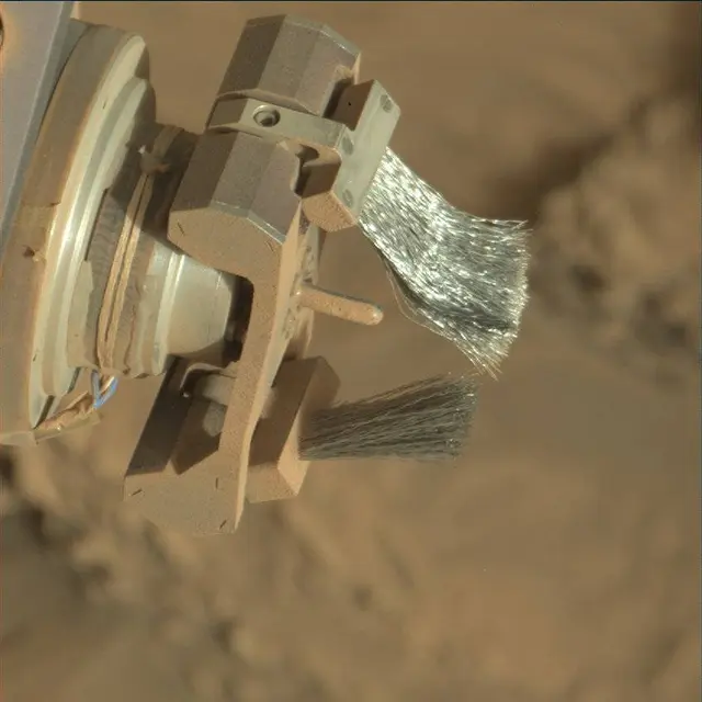 Sol 3900: Mast Camera (Mastcam)