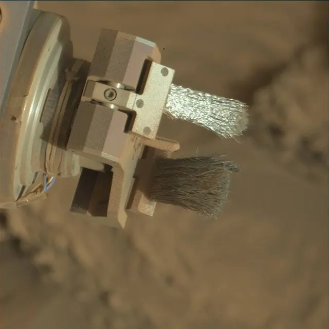 Sol 3900: Mast Camera (Mastcam)