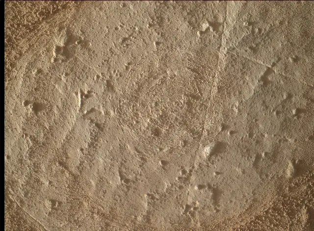 Sol 3900: Mars Hand Lens Imager (MAHLI)