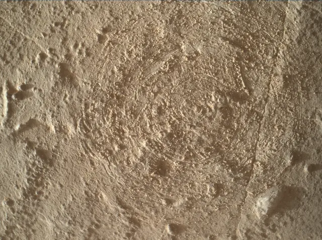 Sol 3900: Mars Hand Lens Imager (MAHLI)