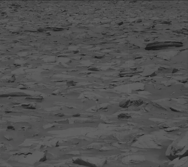 Sol 3901: Mast Camera (Mastcam)