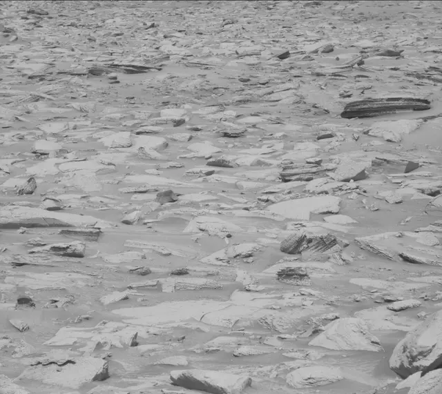 Sol 3901: Mast Camera (Mastcam)
