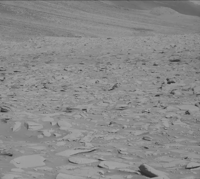 Sol 3901: Mast Camera (Mastcam)