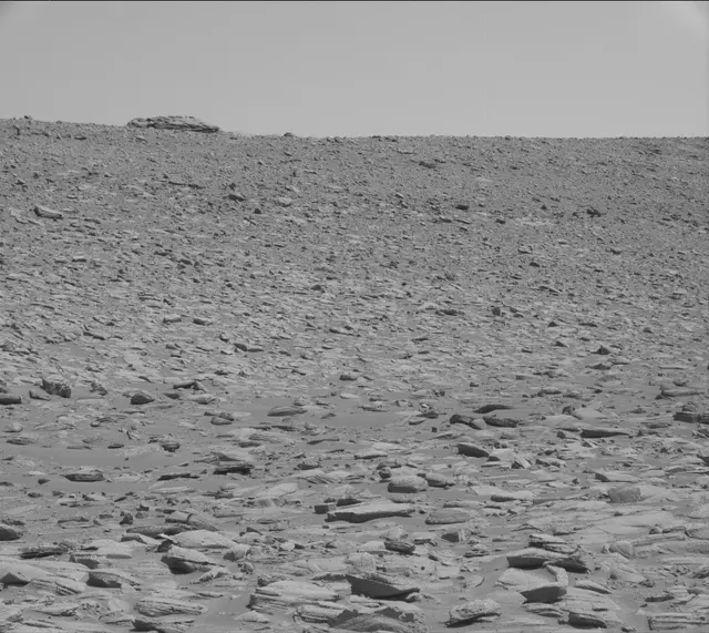 Sol 3902: Mast Camera (Mastcam)