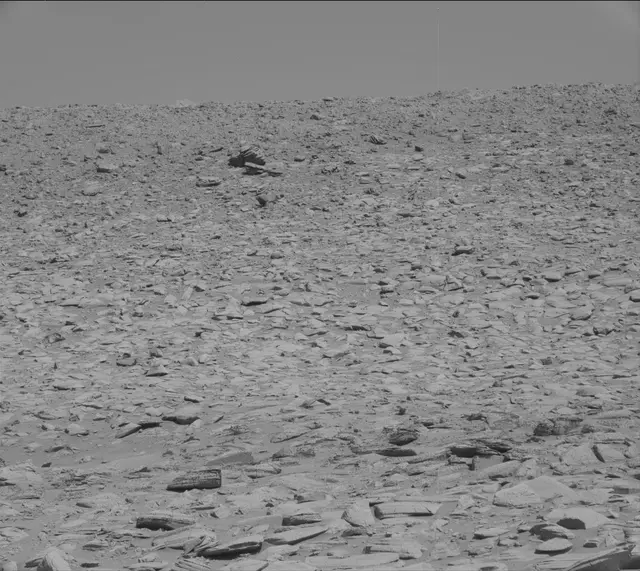 Sol 3902: Mast Camera (Mastcam)