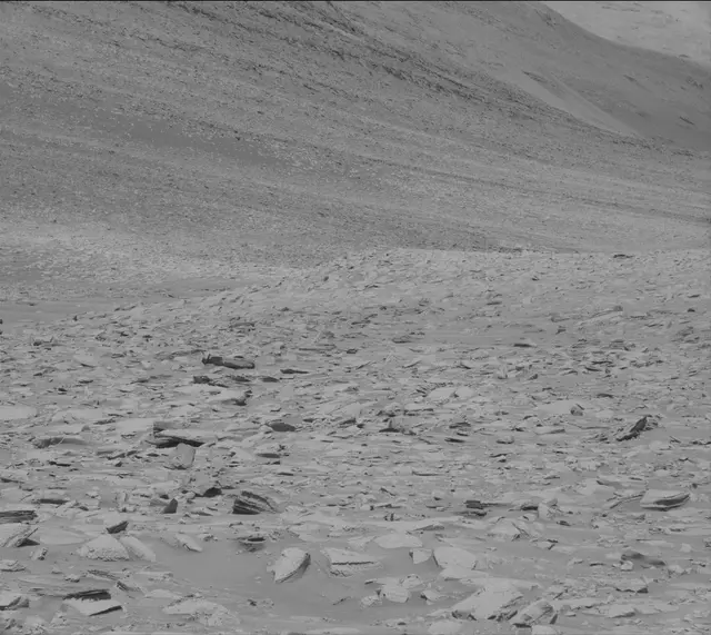 Sol 3902: Mast Camera (Mastcam)