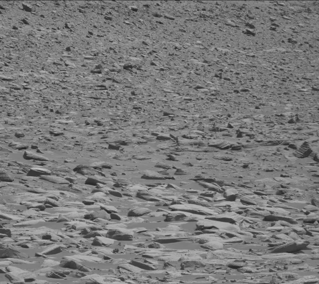 Sol 3902: Mast Camera (Mastcam)