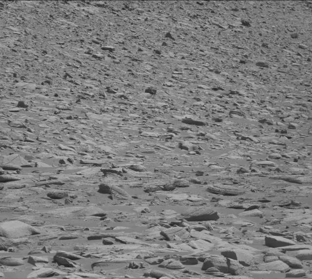 Sol 3902: Mast Camera (Mastcam)