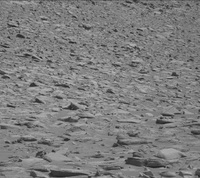 Sol 3902: Mast Camera (Mastcam)
