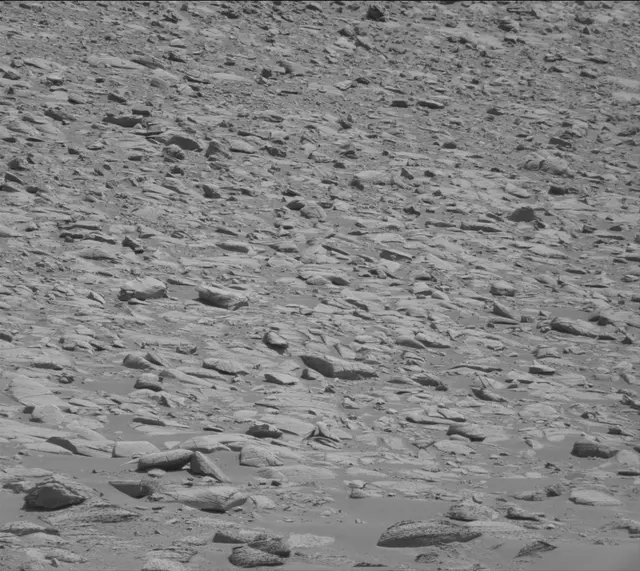 Sol 3902: Mast Camera (Mastcam)