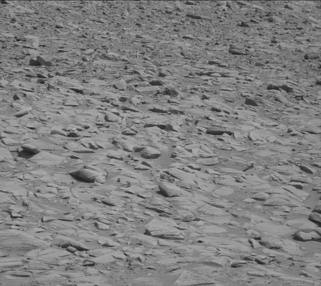Sol 3902: Mast Camera (Mastcam)