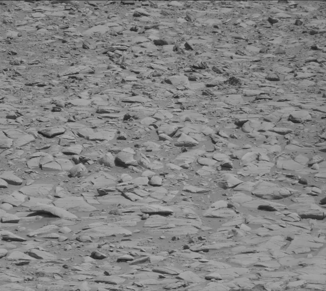 Sol 3902: Mast Camera (Mastcam)
