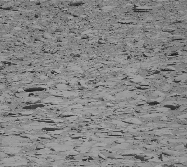 Sol 3902: Mast Camera (Mastcam)