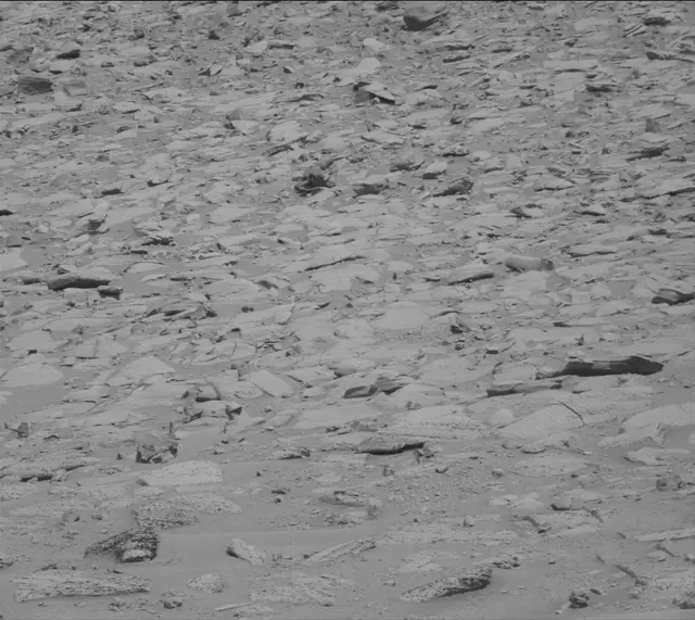 Sol 3902: Mast Camera (Mastcam)