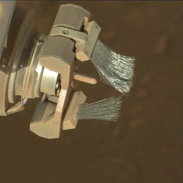 Sol 3902: Mast Camera (Mastcam)