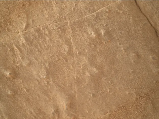 Sol 3902: Mars Hand Lens Imager (MAHLI)