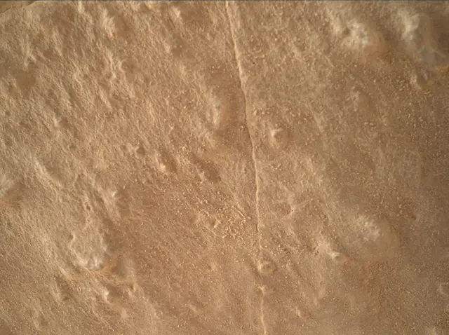 Sol 3902: Mars Hand Lens Imager (MAHLI)