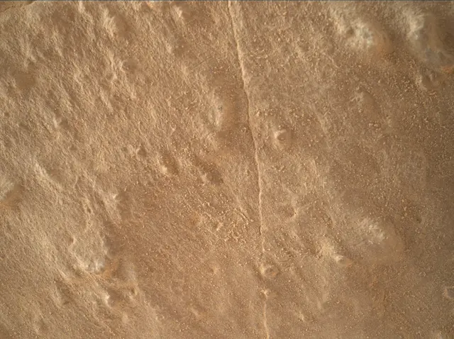 Sol 3902: Mars Hand Lens Imager (MAHLI)