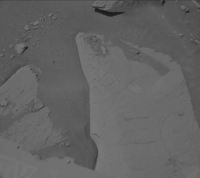 Sol 3903: Mast Camera (Mastcam)