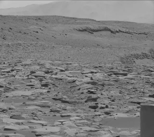Sol 3903: Mast Camera (Mastcam)