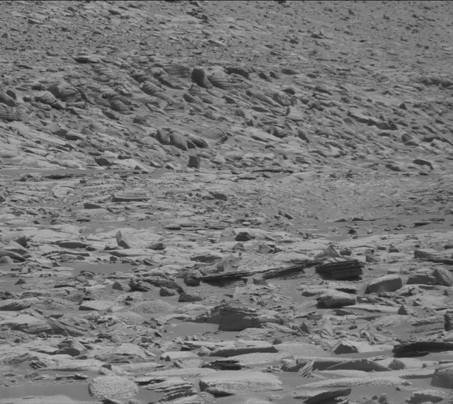 Sol 3903: Mast Camera (Mastcam)