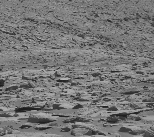 Sol 3903: Mast Camera (Mastcam)
