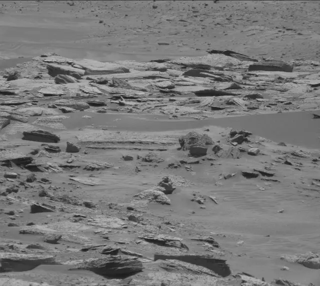 Sol 3903: Mast Camera (Mastcam)