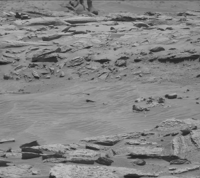 Sol 3903: Mast Camera (Mastcam)