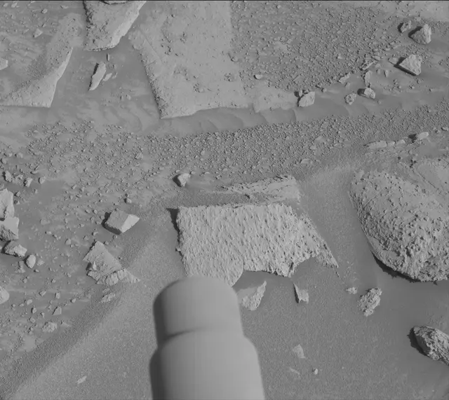 Sol 3904: Mast Camera (Mastcam)