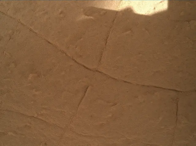 Sol 3905: Mars Hand Lens Imager (MAHLI)